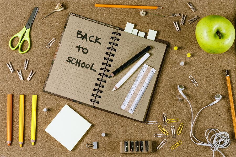 econotebk-cahier-écologique-fournitures-scolaires-écologiques-school